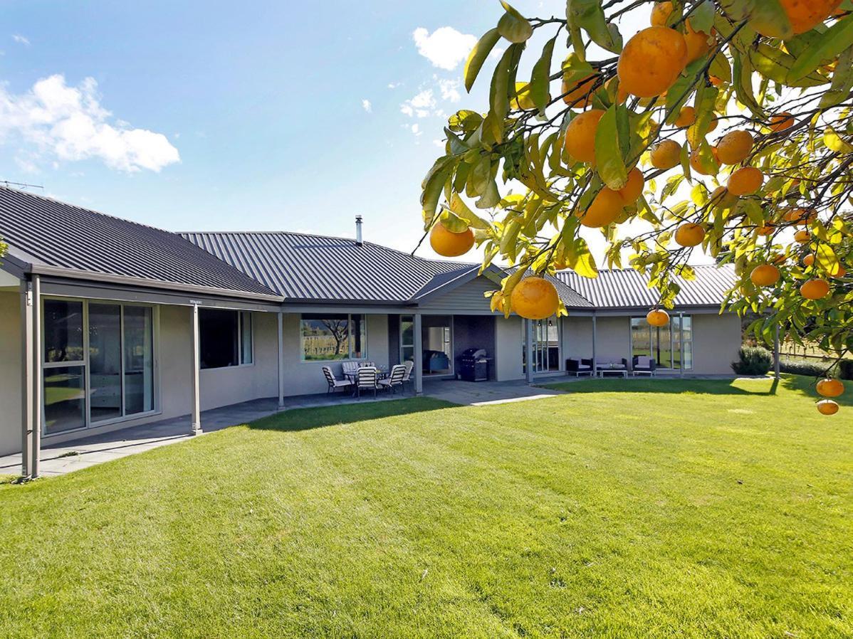 Marlborough Magic - Rapaura Holiday Home Blenheim Exteriör bild